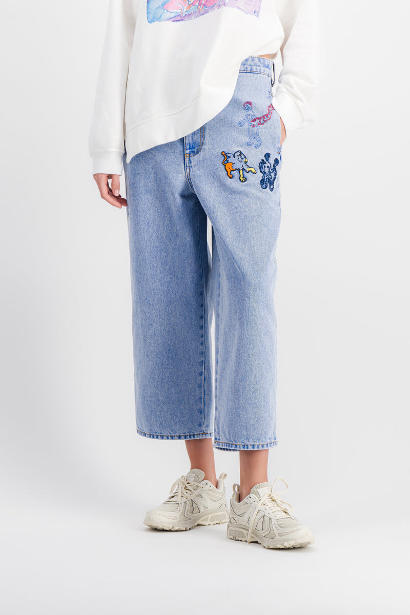Marni - Wide-leg cropped light blue jeans with embroidered motifs